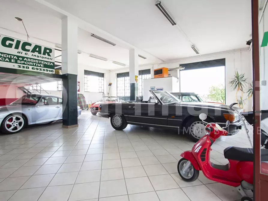 Immagine 4 di Albergo/B&B/Residence in vendita  in Via Besozzo, 12 a Mercallo