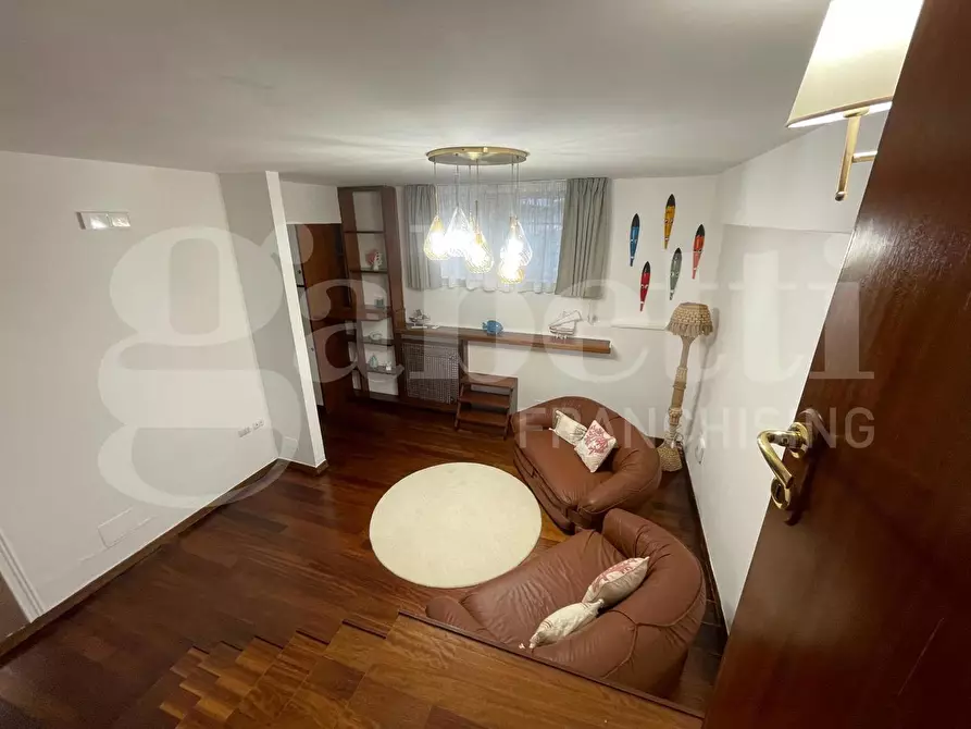 Immagine 9 di Appartamento in vendita  in Via Appia lato Napoli, 60 a Formia