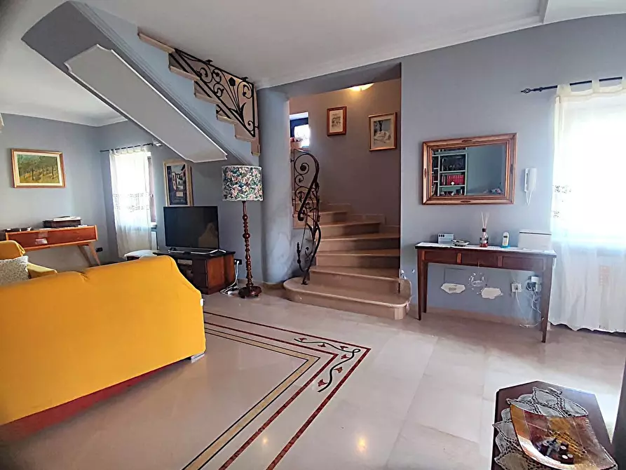 Immagine 3 di Casa indipendente in vendita  in Via CAPODAGLIO a San Severo