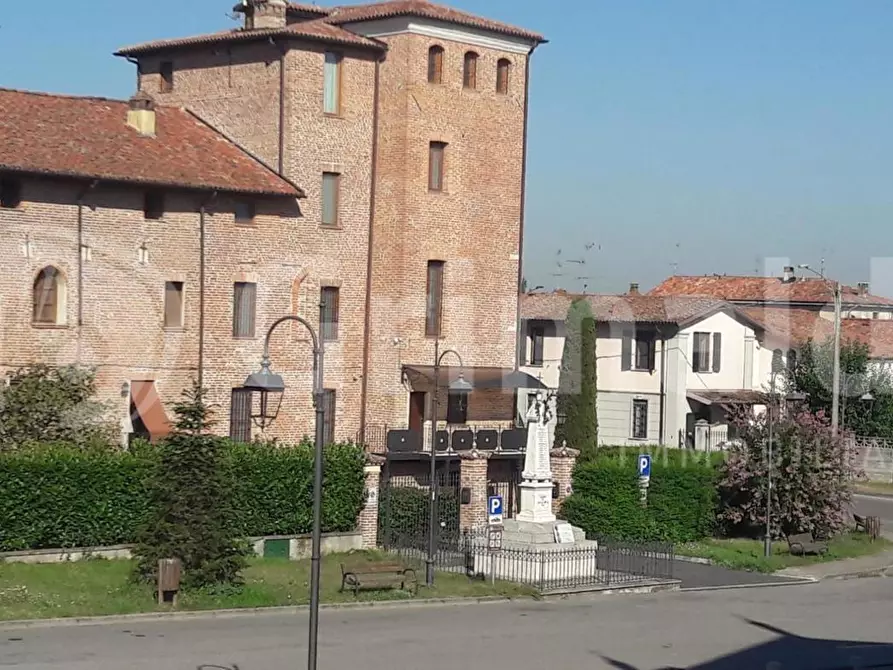 Immagine 38 di Appartamento in vendita  in Via SAN GIUSEPPE, 5 a Inverno E Monteleone