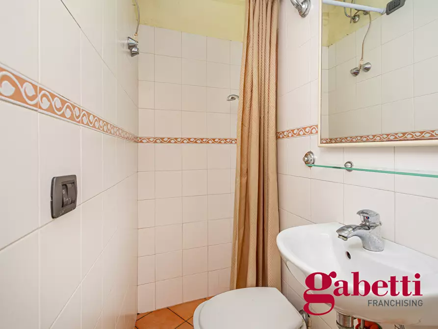 Immagine 18 di Appartamento in vendita  in Via Torquato Tasso, 343 a Napoli