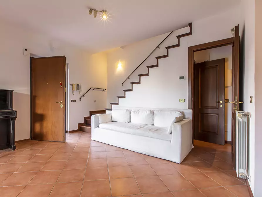 Immagine 14 di Casa quadrifamiliare in vendita  in Via Ermanno Wolf Ferrari, 169 a Roma