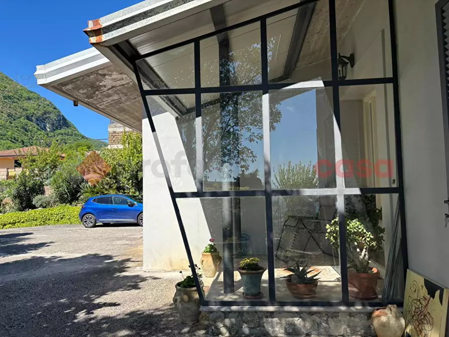 Immagine 25 di Villa in vendita  in Via Favale, 92 a Sgurgola