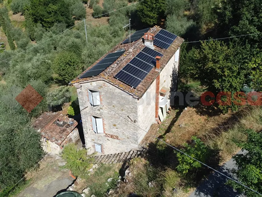 Immagine 3 di Rustico / casale in vendita  in LocalitÃ  castello, 9 a Borgo A Mozzano