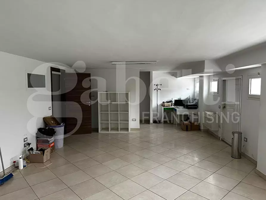 Immagine 8 di Appartamento in affitto  in Via Sarcedote Di Leo a Bisceglie