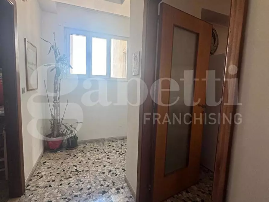 Immagine 21 di Appartamento in vendita  in Piazza Ernesto Cesaro, 55 a Torre Annunziata