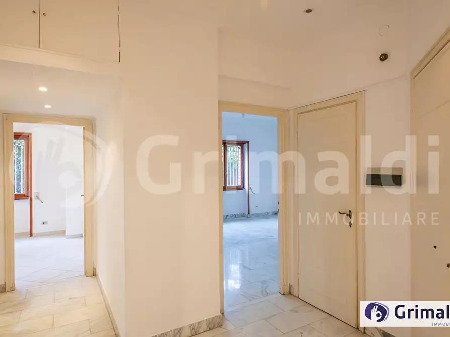 Immagine 25 di Appartamento in vendita  in Via del Serafico a Roma