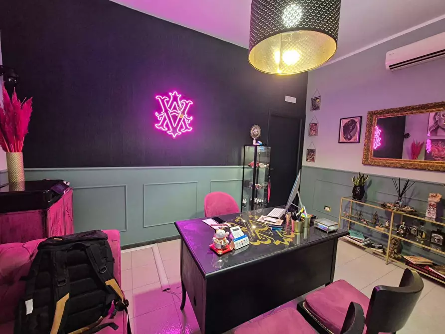 Immagine 23 di Negozio in vendita  in Via Vesuvio, 195 a Trecase