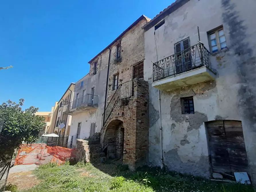 Immagine 3 di Appartamento in vendita  in Via Anfiteatro, 25 a Mosciano Sant'angelo