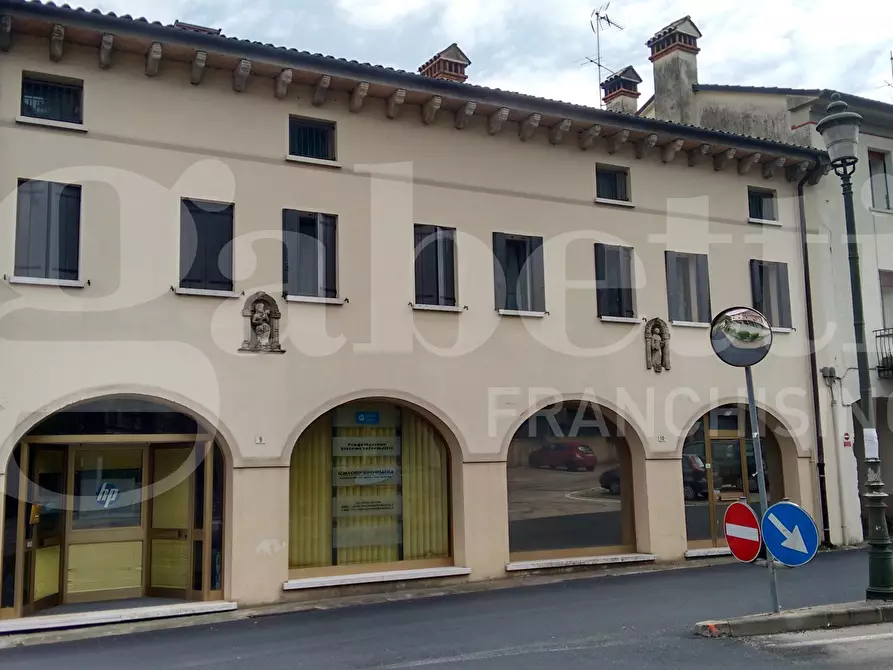 Immagine 1 di Ufficio in vendita  in Piazza gregorio nardi, 16 a Farra Di Soligo