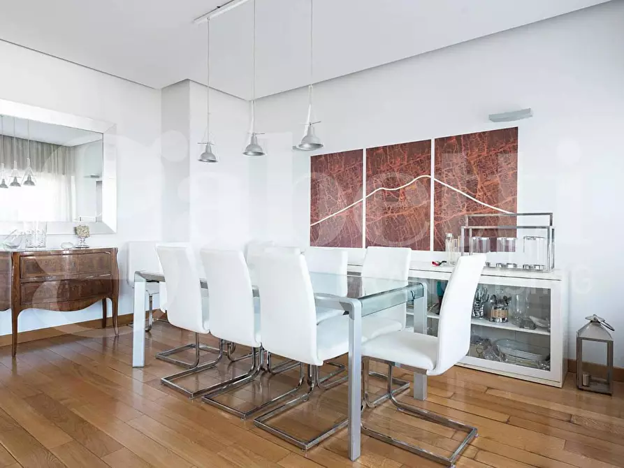 Immagine 3 di Appartamento in vendita  in Via Scipione Capece a Napoli