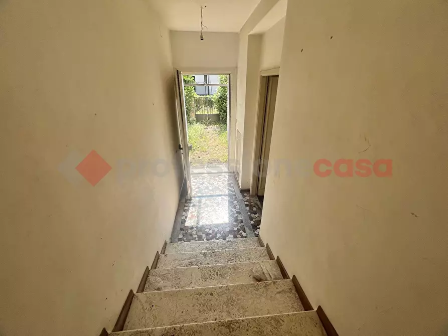 Immagine 5 di Casa bifamiliare in vendita  in Via Fraz. Santa Croce a Spoleto