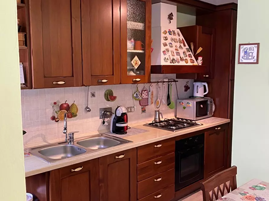 Immagine 27 di Palazzo in vendita  in Via Pinerolo Susa, 94 a Sangano