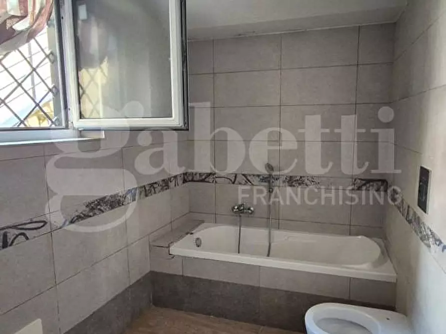 Immagine 13 di Casa indipendente in vendita  in Via Mazzini, 3 a Boscotrecase