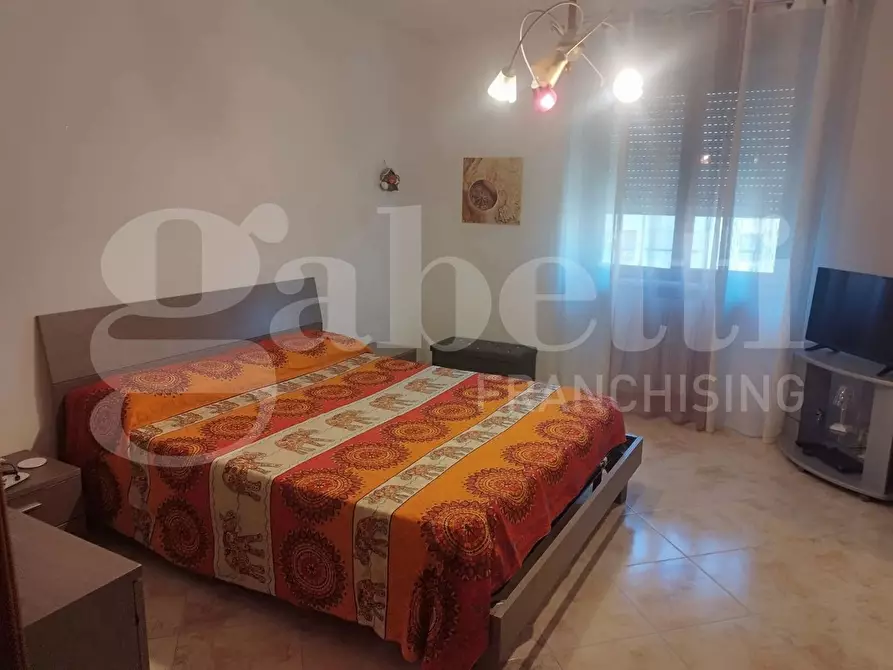 Immagine 10 di Appartamento in vendita  in Piazza SANDRO PERTINI, 5 a Taranto