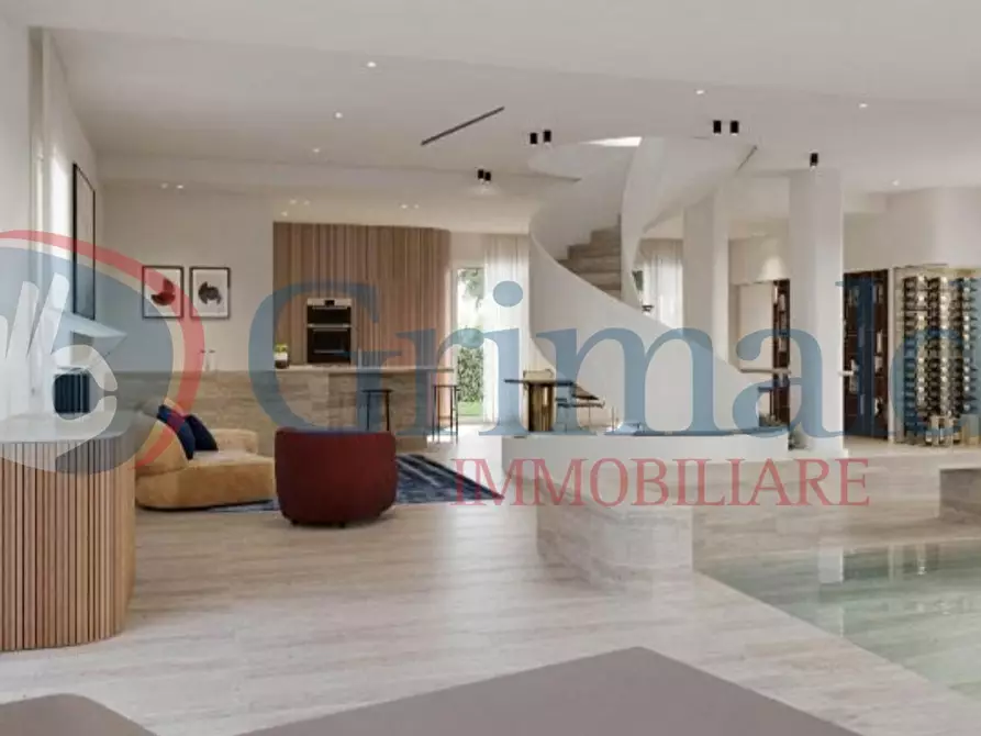 Immagine 2 di Villa in vendita  in Via del litorale a Pisa