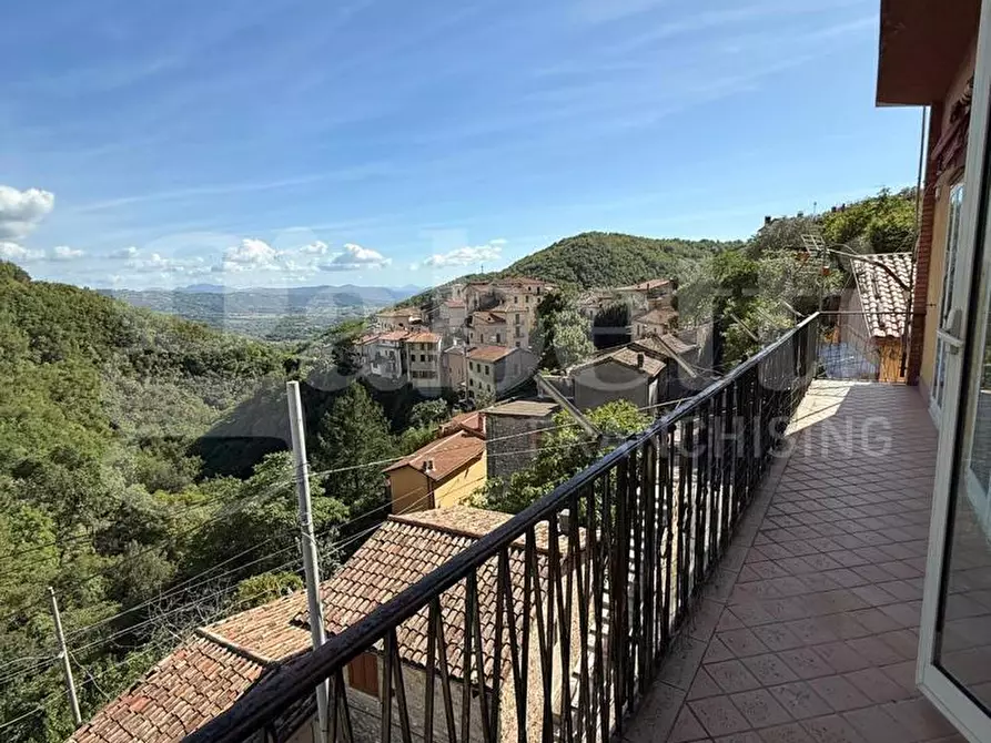 Immagine 16 di Appartamento in vendita  in Via ADAMO ONOFRI, 3 a Rivodutri