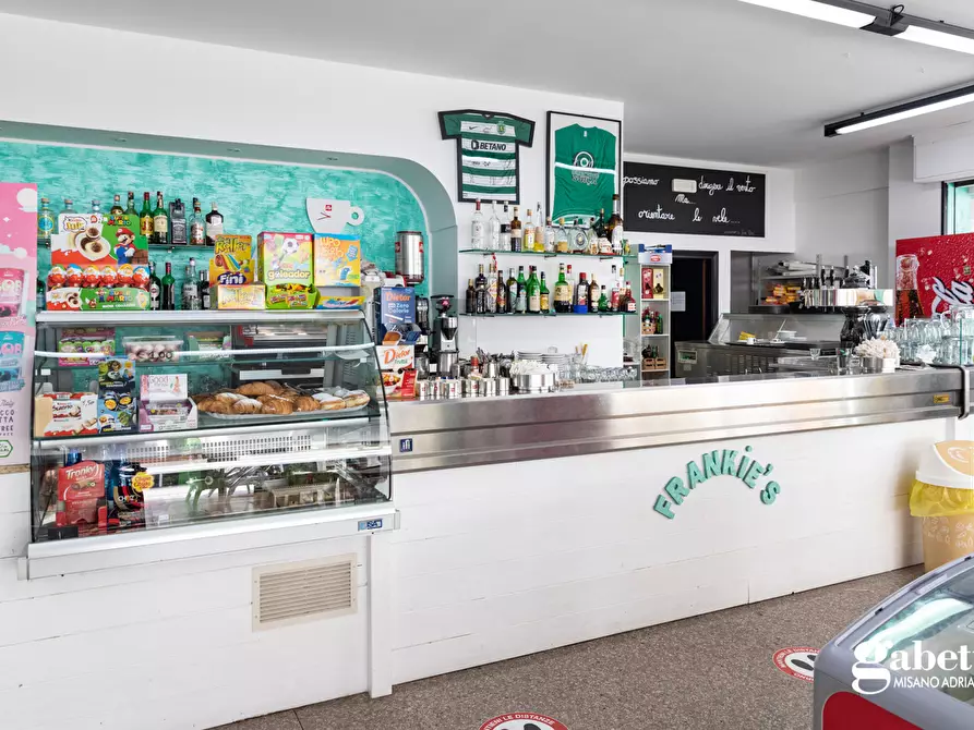 Immagine 5 di Bar / Ristorante in vendita  in Via Dante a Cattolica