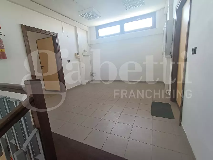 Immagine 7 di Ufficio in affitto  in Contrada BELLINO, SNC a Catanzaro
