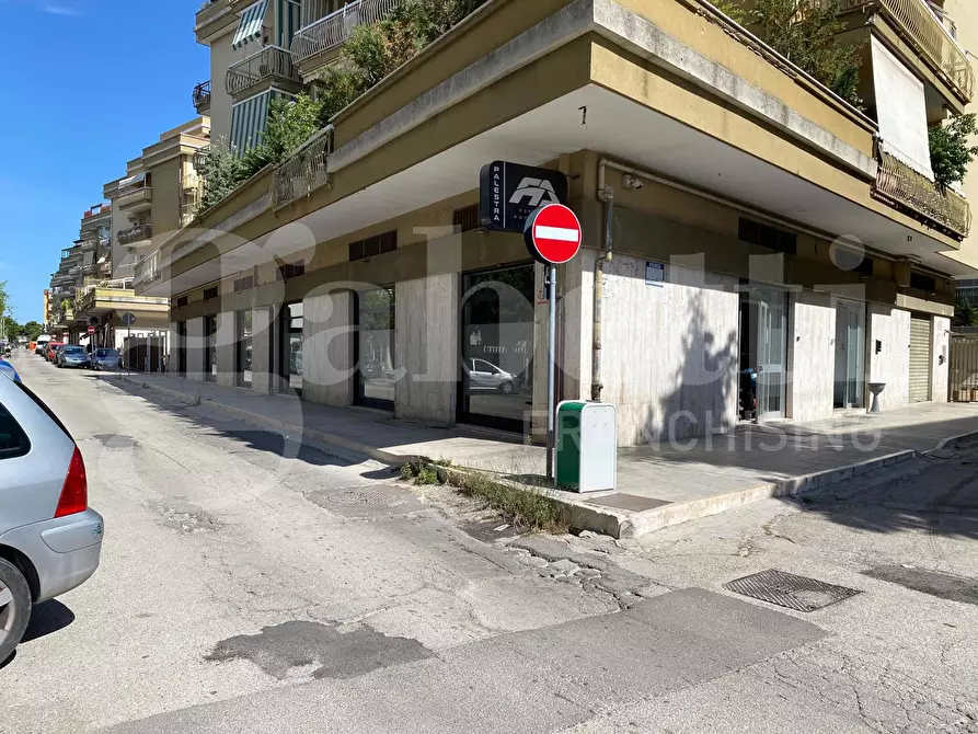 Immagine 9 di Box auto in vendita  in Via Gramsci a Trani
