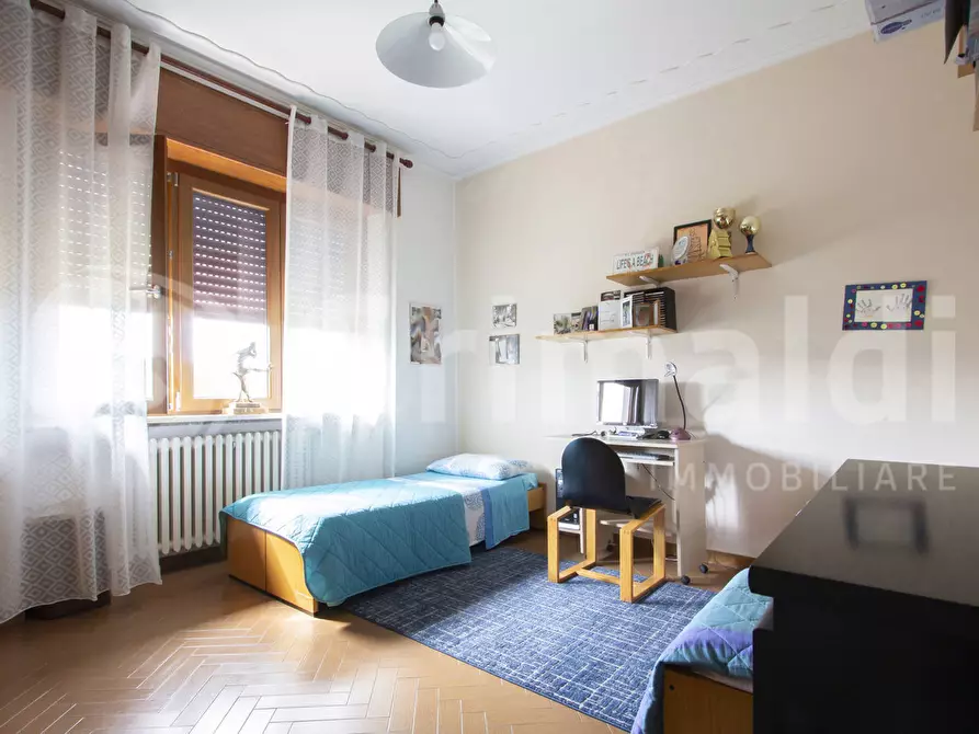 Immagine 22 di Albergo/B&B/Residence in vendita  in Via Besozzo, 12 a Mercallo