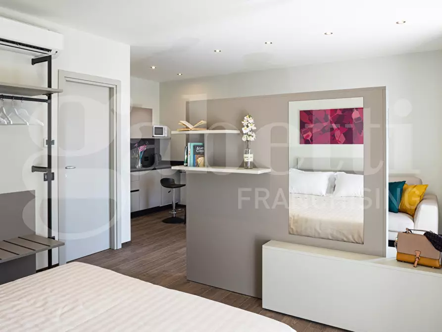 Immagine 9 di Rustico / casale in vendita  in Via Agostino Morando a Roddi