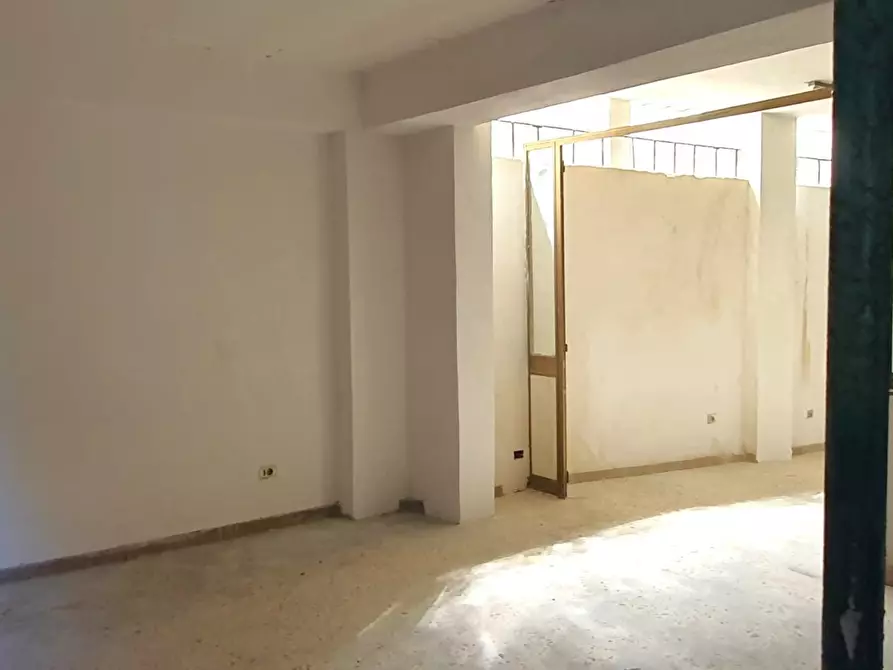 Immagine 16 di Magazzino in vendita  in Via Degli Atleti, 61 a Marsala