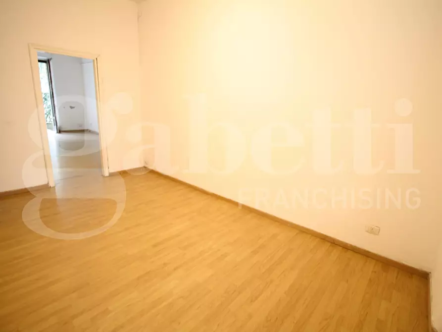 Immagine 14 di Appartamento in vendita  in Via Meloria, 14 a Milano