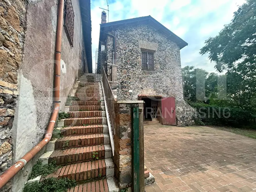 Immagine 9 di Villa in vendita  in Via solfarata, 51 a Roma