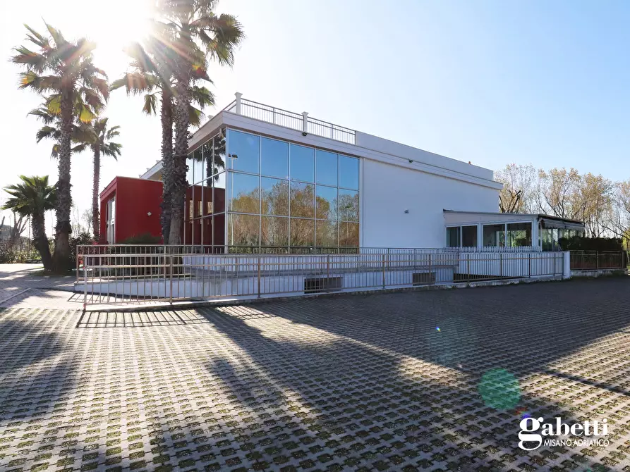 Immagine 3 di Negozio in vendita  in Via Litoranea Sud, 80 a Misano Adriatico