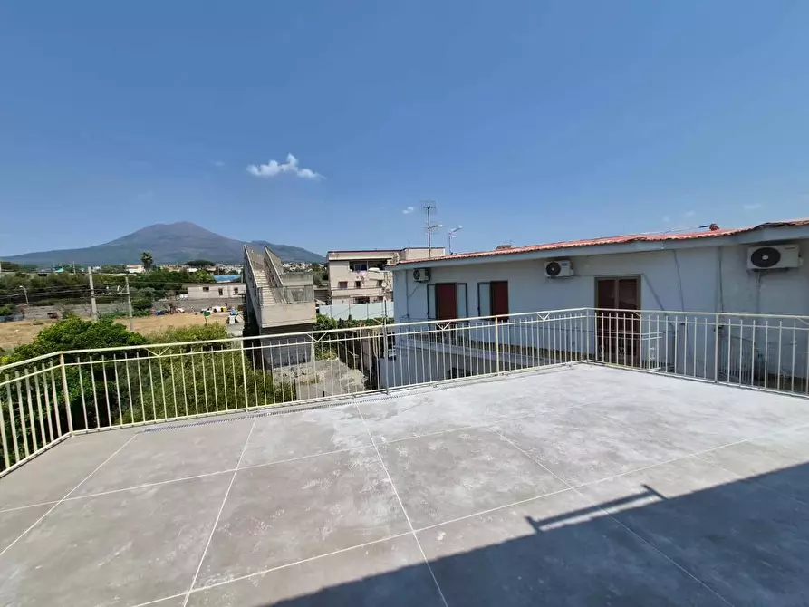 Immagine 32 di Appartamento in vendita  in Via Madonna del Principio, 14 a Torre Annunziata