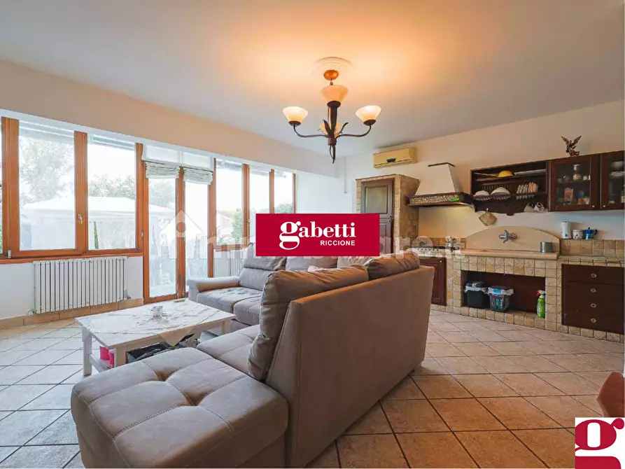 Immagine 5 di Appartamento in vendita  in Viale CASOLI a Riccione