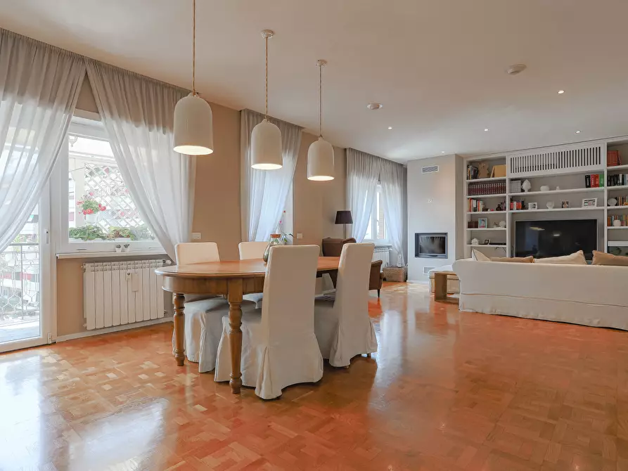 Immagine 2 di Appartamento in vendita  in Piazza Civitella Paganico, 0 a Roma