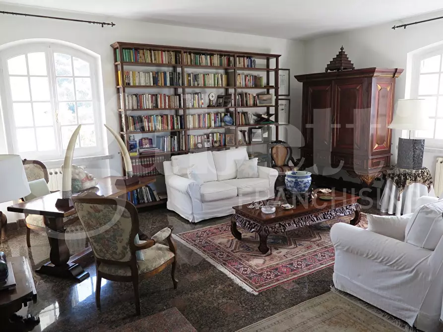 Immagine 18 di Villa in vendita  in Via montecchio, 3 a Castelnuovo Magra