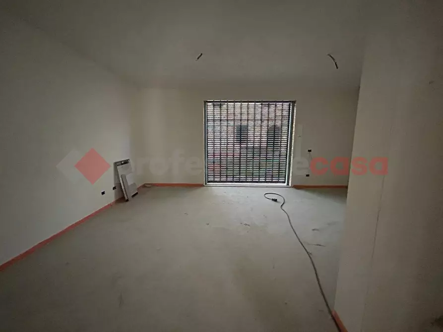 Immagine 17 di Villetta a schiera in vendita  in Via Hugo a Reggio Nell'emilia