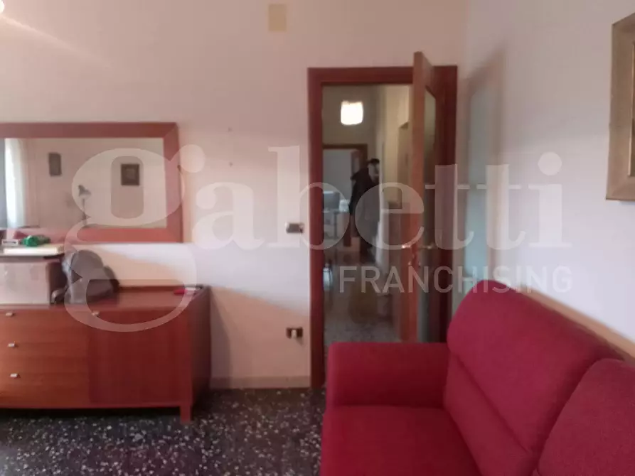 Immagine 5 di Appartamento in vendita  in Via C.BATTISTI, 15 a Taranto