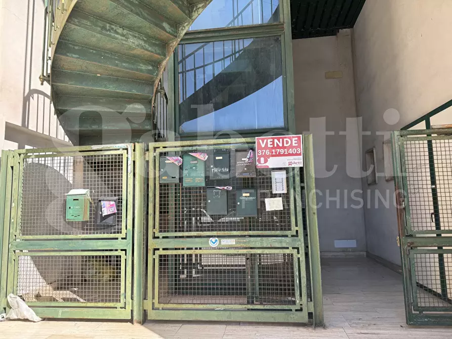 Immagine 21 di Appartamento in vendita  in Via Alcide de Gasperi a Monteroni Di Lecce