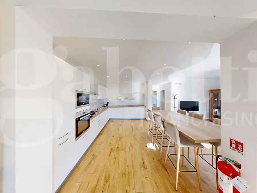 Immagine 8 di Appartamento in vendita  in Via per Gorra a Finale Ligure