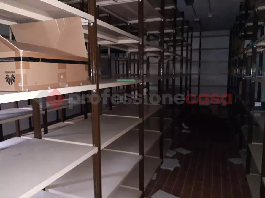 Immagine 7 di Ufficio in vendita  in Via del castello, 36 a Villa Basilica