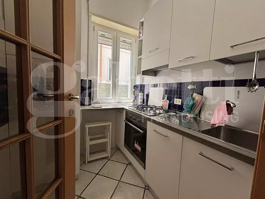 Immagine 13 di Appartamento in vendita  in Vico San Luigi, 15 a Gaeta