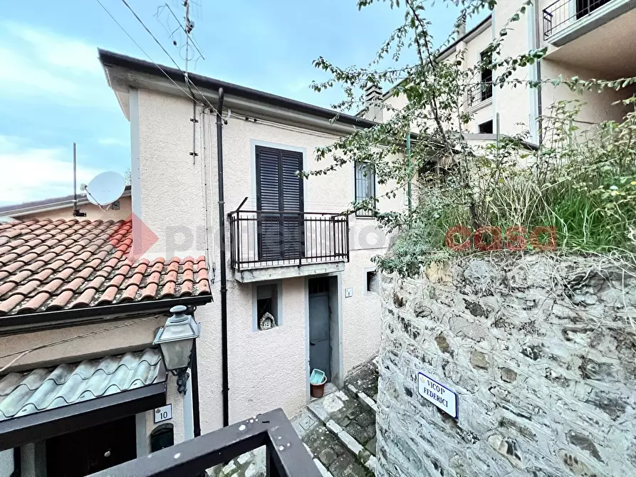 Immagine 21 di Appartamento in vendita  in Vico PRIMO FEDERICI, 21 a Tito