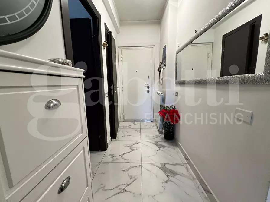 Immagine 8 di Appartamento in vendita  in Via Fiume Bianco, 130 a Roma