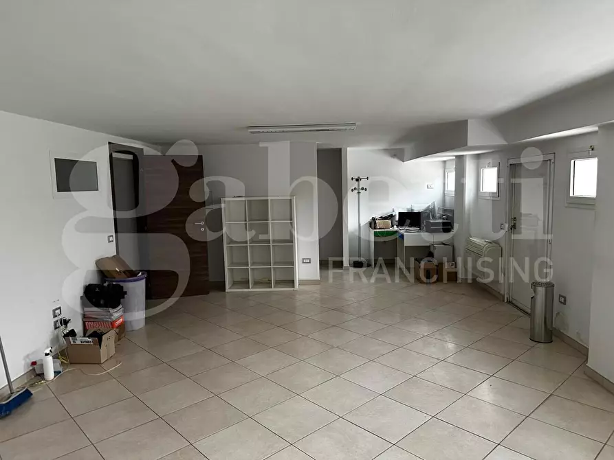 Immagine 9 di Appartamento in affitto  in Via Sarcedote Di Leo a Bisceglie