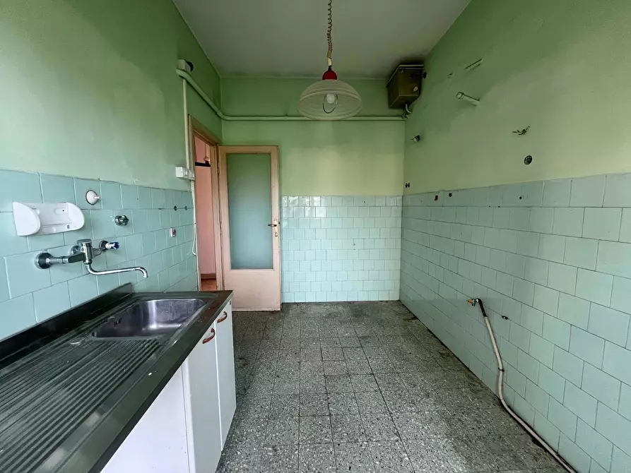 Immagine 28 di Appartamento in vendita  in Viale Regina Margherita, n.24 a Anagni