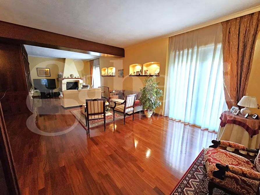 Immagine 1 di Appartamento in vendita  in Viale Matteotti a San Severo