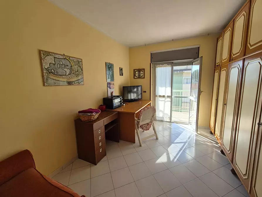 Immagine 27 di Appartamento in vendita  in Via Roma, 9 a Torre Annunziata