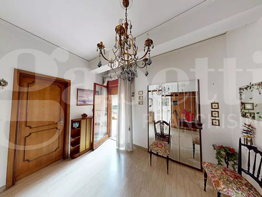 Immagine 2 di Appartamento in vendita  in Via Bibbona, 5 a Roma