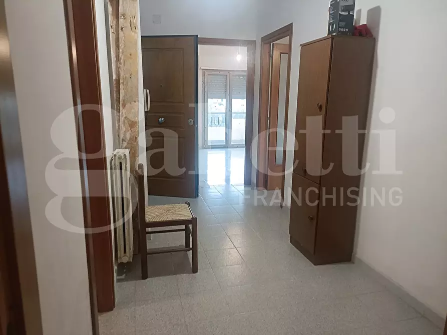 Immagine 16 di Appartamento in vendita  in Viale Cassiodoro, 2 a Squillace