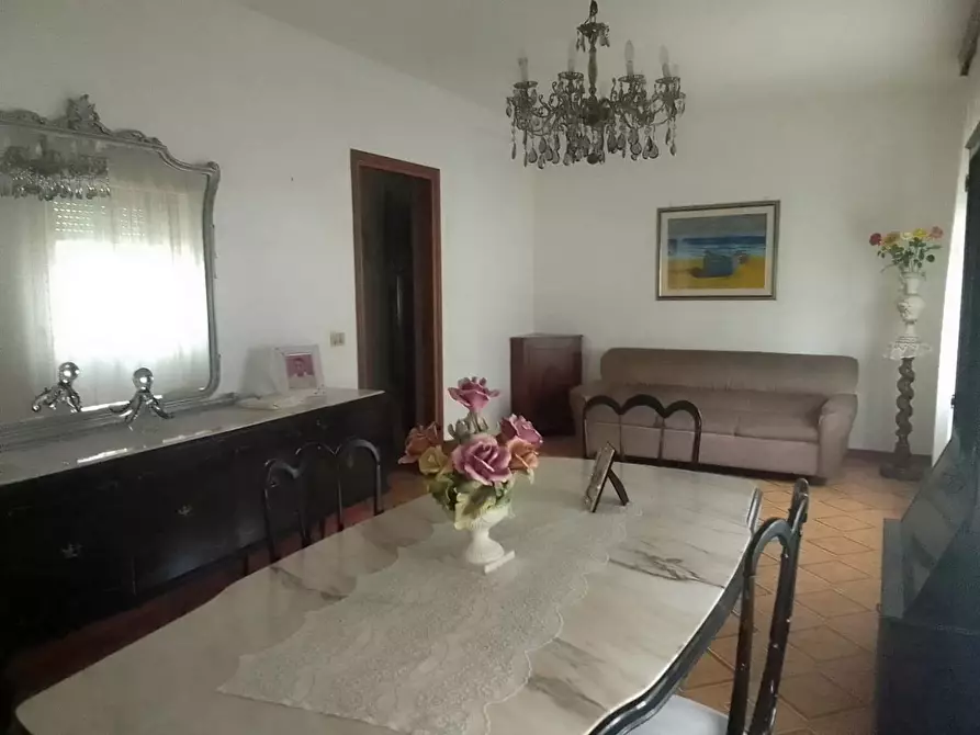 Immagine 10 di Appartamento in vendita  in Via ALCIDE DE GASPERI, 15 a Taranto