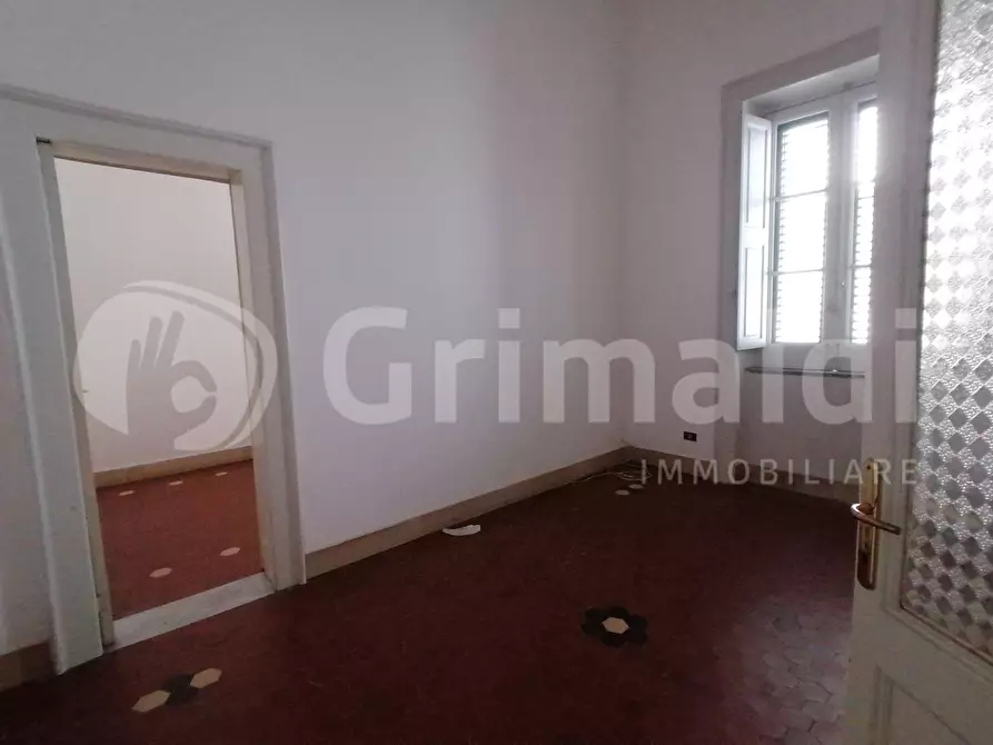 Immagine 10 di Ufficio in affitto  in Via Garibaldi, 150 a Messina